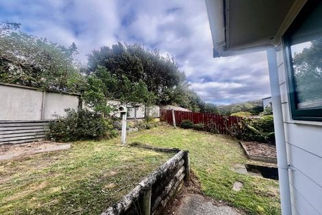 Photo of property in 6 Trilids Lane, Churton Park, Wellington, 6037