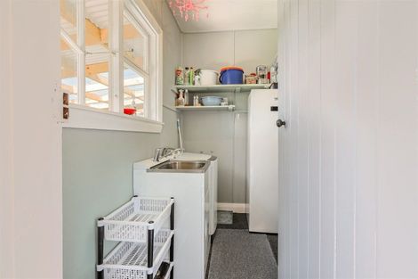 Photo of property in 25 Cobden Street, Westport, 7825