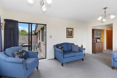 Photo of property in 11 Lochmore Street, Bishopdale, Christchurch, 8051