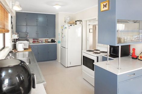 Photo of property in 45 Johnston Street, Foxton, 4814