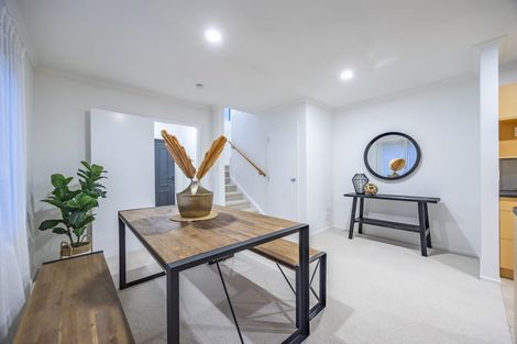 Photo of property in 1/4 Charlenne Close, Ranui, Auckland, 0612