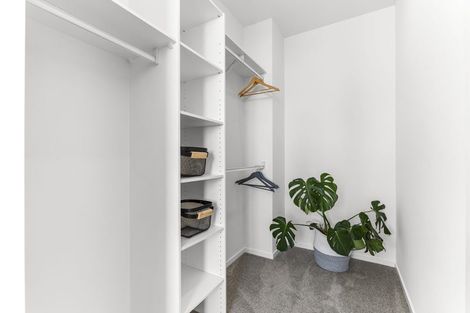 Photo of property in 22 Liardet Apartments, 303/22 Liardet Street, New Plymouth, 4310