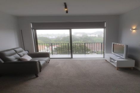 Photo of property in 11/2u Hindmarsh Street, Johnsonville, Wellington, 6037