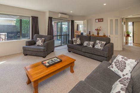 Photo of property in 7 Rochester Crescent, Rolleston, 7614