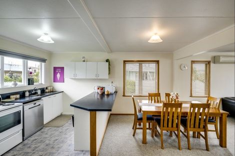 Photo of property in 6 Kauri Street, Taradale, Napier, 4112