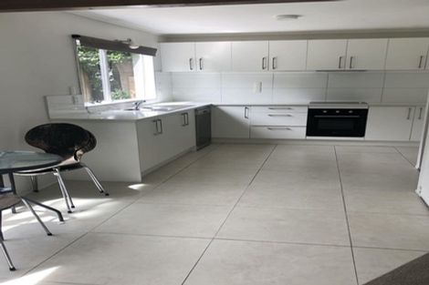 Photo of property in 26 Richards Avenue, Forrest Hill, Auckland, 0620