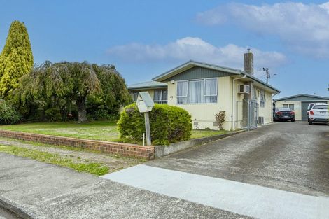 Photo of property in 45 Caernarvon Drive, Flaxmere, Hastings, 4120