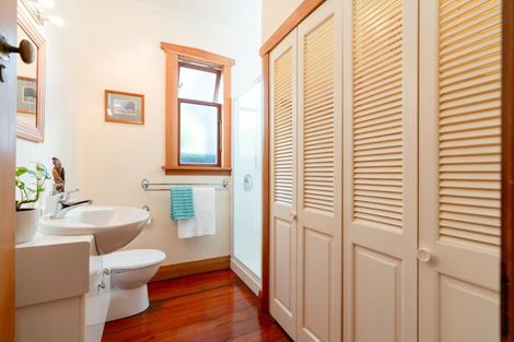 Photo of property in 9 Falkirk Avenue, Seatoun, Wellington, 6022