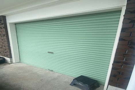 Photo of property in 2/42 Frank Evans Place, Henderson, Auckland, 0610