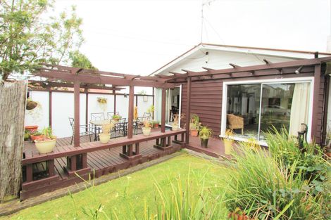Photo of property in 4 Lympne Lane, Mangere, Auckland, 2022