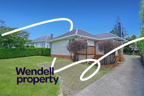 Photo of property in 42 Kervil Avenue, Te Atatu Peninsula, Auckland, 0610