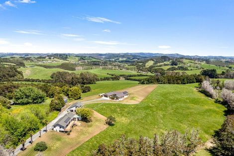 Photo of property in 30 Mahurangi East Road, Snells Beach, 0982