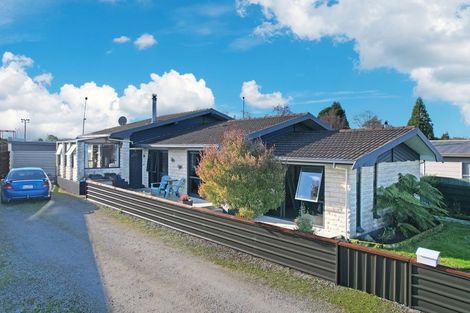 Photo of property in 11 Charles Street, Weston, Oamaru, 9401