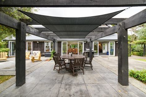 Photo of property in 212 Polson Hill Drive, Aokautere, Palmerston North, 4471