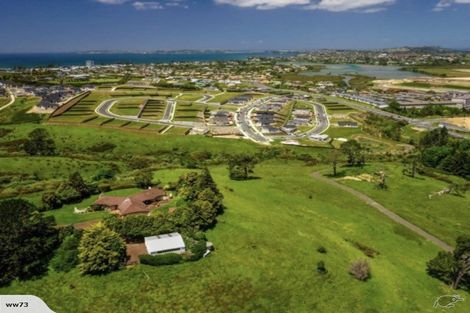 Photo of property in 250 West Hoe Heights, Orewa, 0931