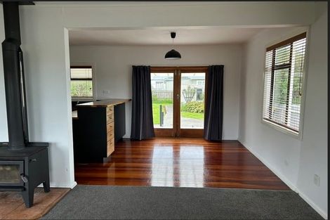 Photo of property in 52 Kempton Street, Greytown, 5712
