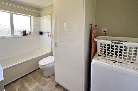 Photo of property in 10f1 Petherick Crescent, Johnsonville, Wellington, 6037