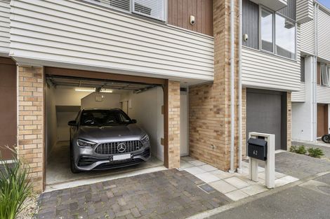 Photo of property in Altar Apartments, 62/120u Rintoul Street, Newtown, Wellington, 6021