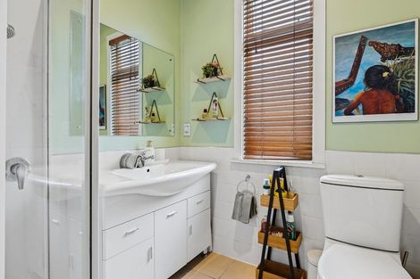 Photo of property in 66 Studholme Street, Somerfield, Christchurch, 8024