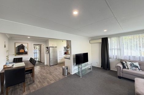 Photo of property in 34b Somerset Crescent, Highbury, Palmerston North, 4412