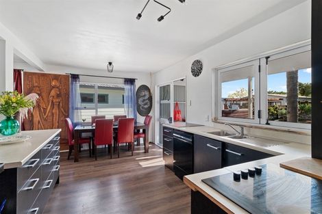 Photo of property in 110 Otahu Road, Whangamata, 3620