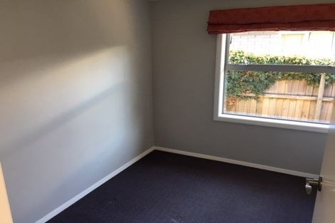 Photo of property in 4 Kipax Place, Riccarton, Christchurch, 8011