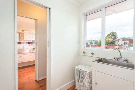 Photo of property in 337 Pine Avenue, South New Brighton, Christchurch, 8062