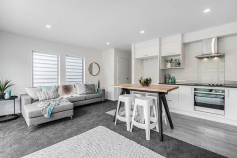 Photo of property in 11 Fernly Rise, Flat Bush, Auckland, 2019
