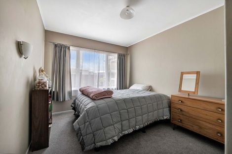 Photo of property in 1 Regan Street, Stratford, 4332