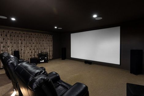 Photo of property in 27 Dry Hills Rise, Riverlands, Blenheim, 7274