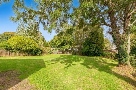 Photo of property in 129 Awaroa Road, Helensville, 0800