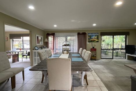 Photo of property in 54 Kristin Lane, Albany, Auckland, 0632