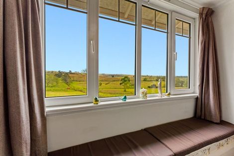 Photo of property in 100 Evans Road, South Head, Helensville, 0874