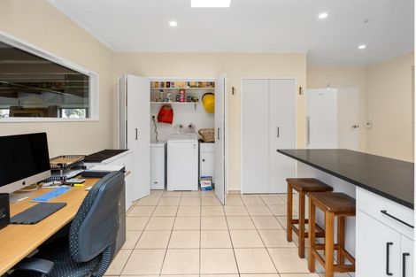 Photo of property in 128 Freyberg Avenue, Tamatea, Napier, 4112