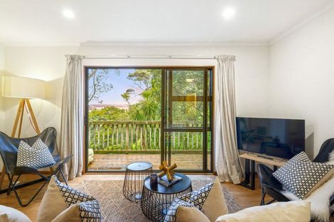 Photo of property in 24a Seaview Avenue, Northcote, Auckland, 0627