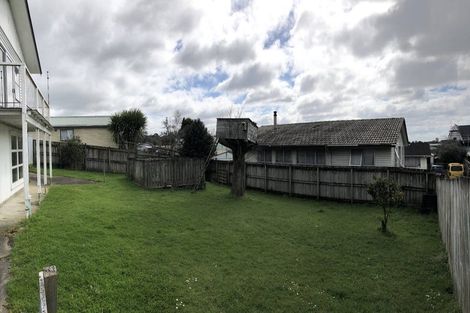 Photo of property in 86 Harrington Road, Henderson, Auckland, 0610