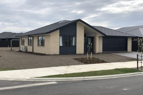 Photo of property in 39 Northmoor Boulevard, Rolleston, 7615