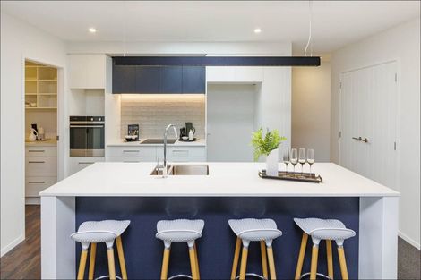 Photo of property in 10 Kerr Crescent, Patumahoe, 2679