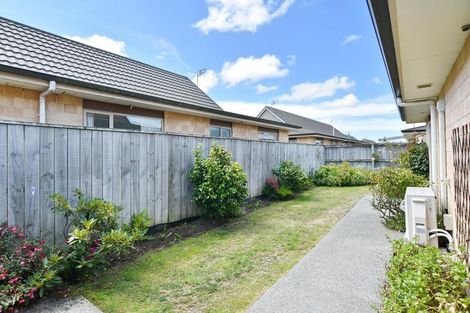 Photo of property in 3 Reeves Road, Rangiora, 7400