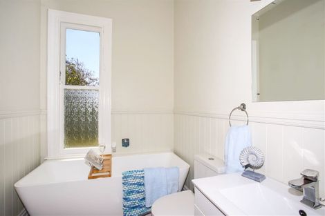 Photo of property in 1 Rifle Range Road, Pukekohe, 2676
