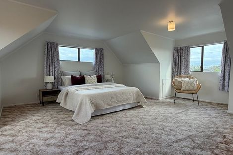 Photo of property in 16 Willowstream Grove, Cloverlea, Palmerston North, 4412
