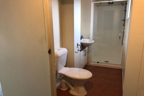 Photo of property in 99 Stottholm Road, Titirangi, Auckland, 0604