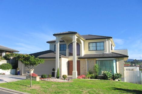 Photo of property in 27 Fleetwood Drive, Henderson, Auckland, 0612