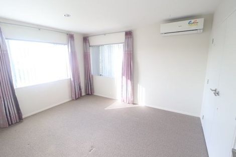 Photo of property in 7 Andy Crescent, Flat Bush, Auckland, 2016
