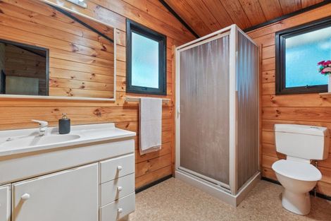 Photo of property in 9b Kereru Place, Upper Vogeltown, New Plymouth, 4310