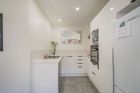 Photo of property in 2 Mayfair Close, Whitianga, 3510