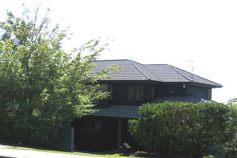 Photo of property in 2/2 Falmouth Street, Murrays Bay, Auckland, 0630