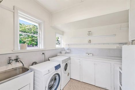 Photo of property in 66 Clyde Road, Ilam, Christchurch, 8041