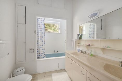 Photo of property in 63 Awatea Avenue, Paraparaumu, 5032