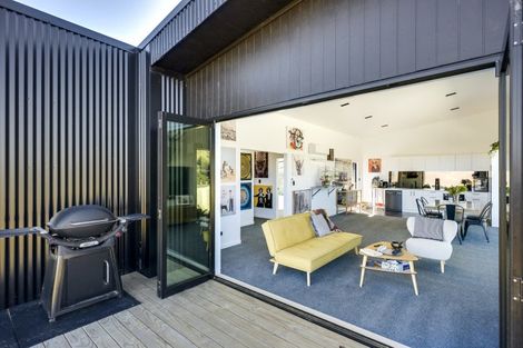 Photo of property in 52 Avery Road, Eskdale, Napier, 4182